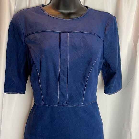 GUESS BLUE SUEDE ROUND NECK DRESS SIZE SMALL - Picture 3 of 9